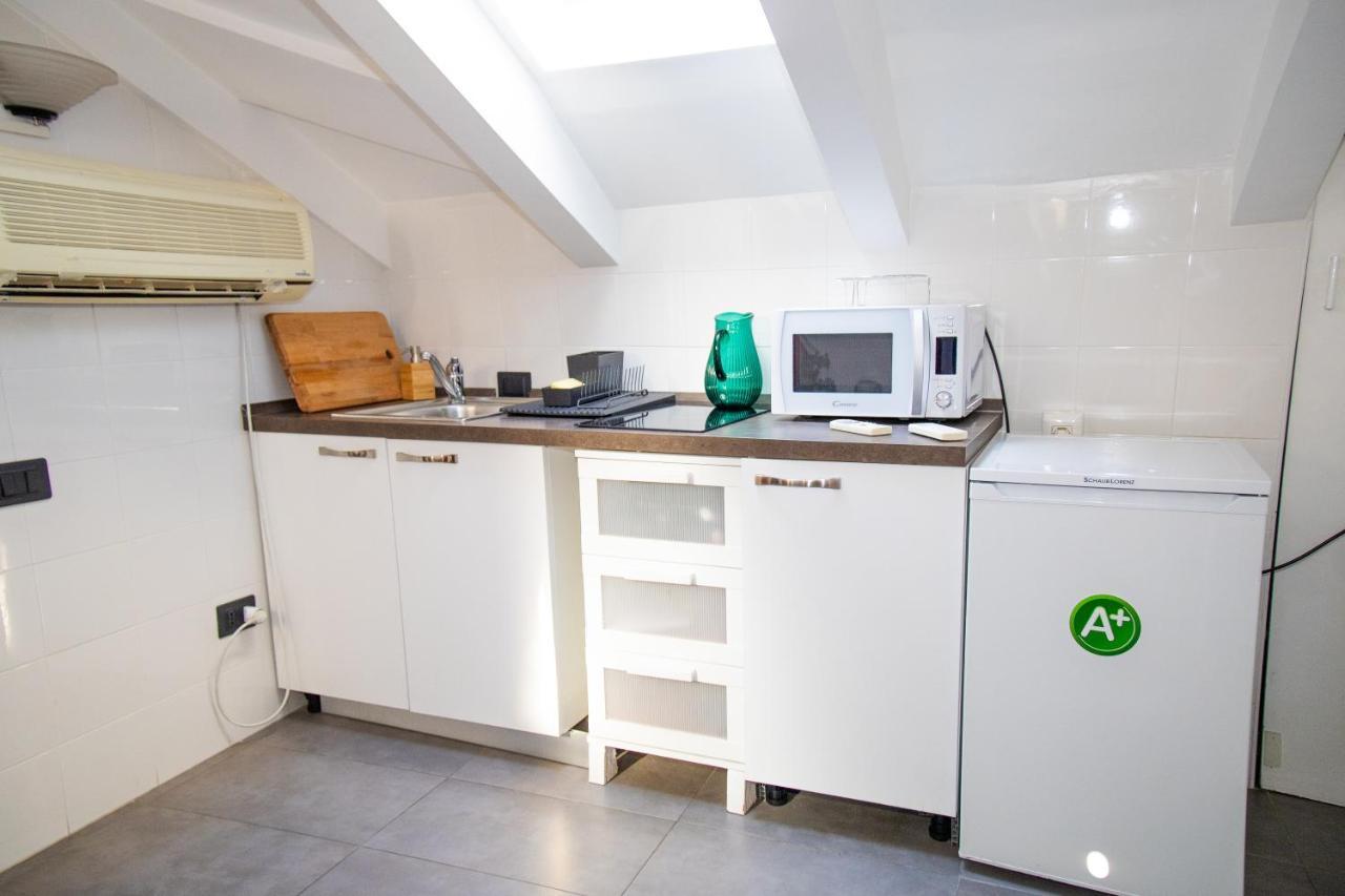 Appartamento Hosting Dreams Attics - Duomo Milano Esterno foto