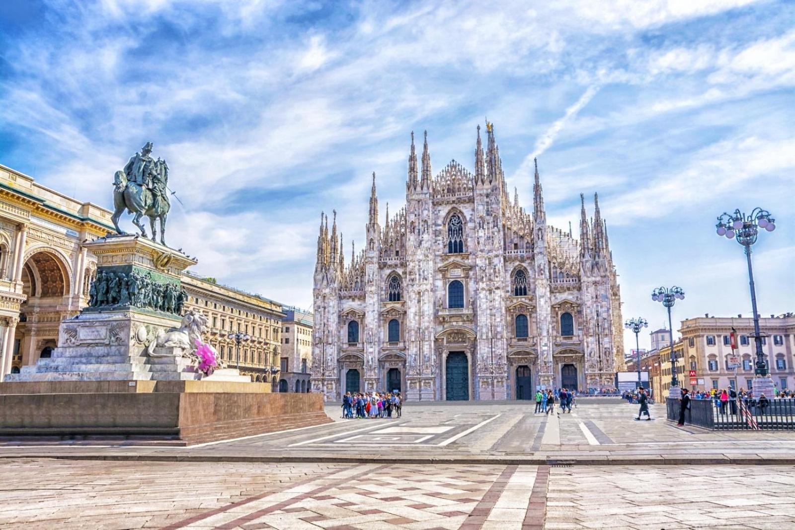 Appartamento Hosting Dreams Attics - Duomo Milano Esterno foto