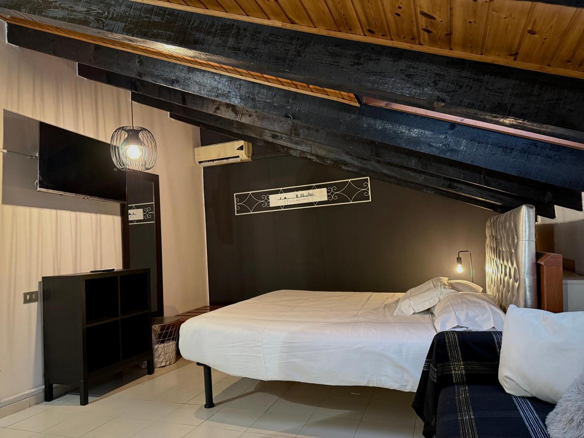 Appartamento Hosting Dreams Attics - Duomo Milano Esterno foto